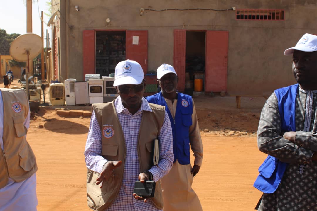 Visite de terrain sur la desserte  en eau potable des populations de  la Ville de Niamey